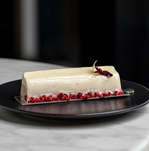 Hibiscus and strawberry finger